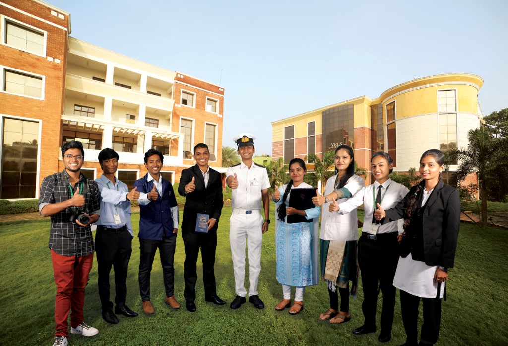 Students from across disciplines on the VISTAS Pallavaram campus